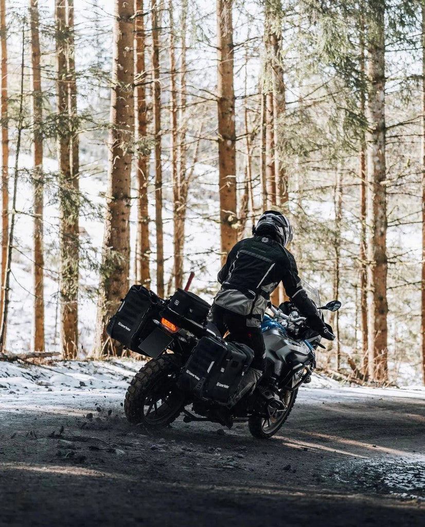 7369C5EF-93D8-4715-8482-5B86ACF5236D