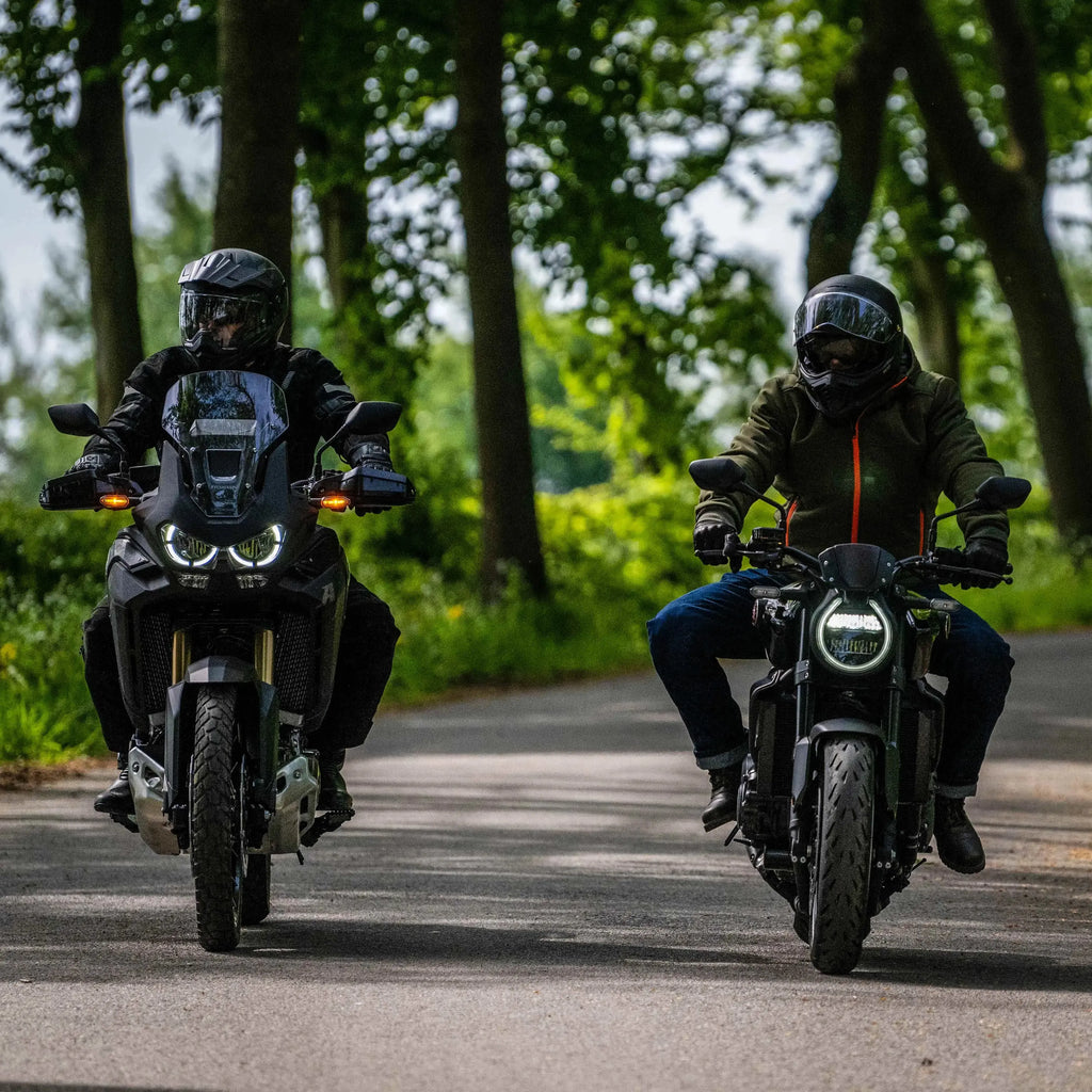 trans-schwarz-3-von-75