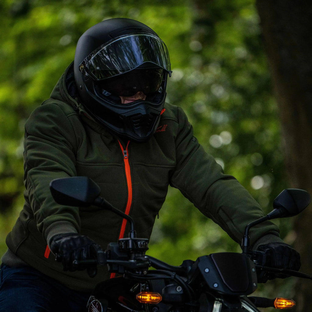 trans-schwarz-4-von-75