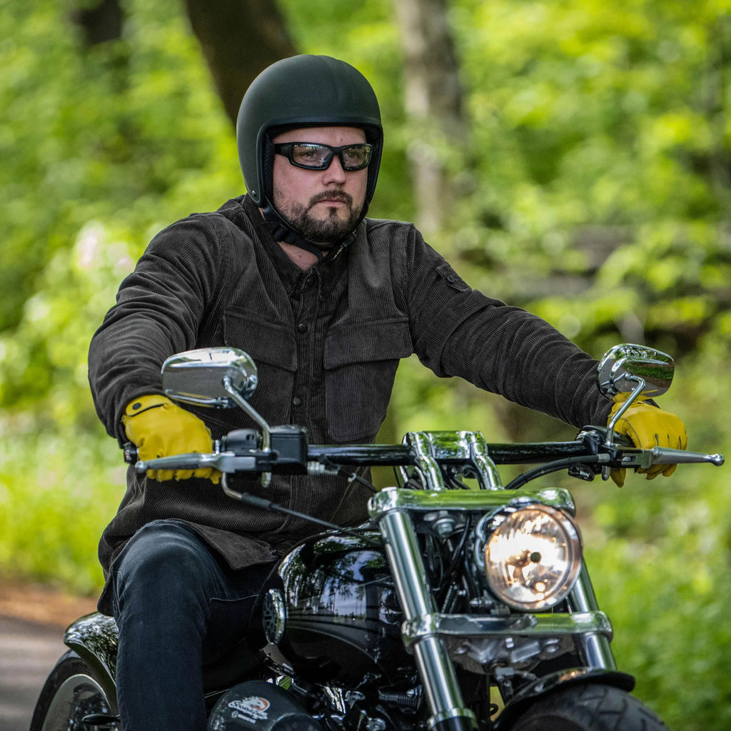 trans-schwarz-8-von-75